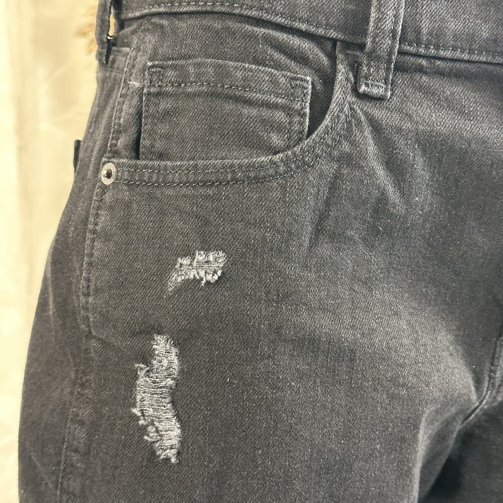 Old Navy Women's Size 6 Black Jack Boyfriend Shorts Distressed Cuffed Hem Summer - Picture 11 of 13